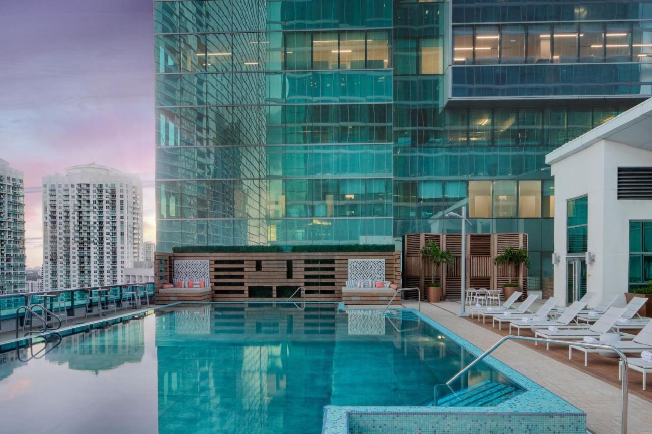 Jw Marriott Marquis Miami Hotel Exterior photo